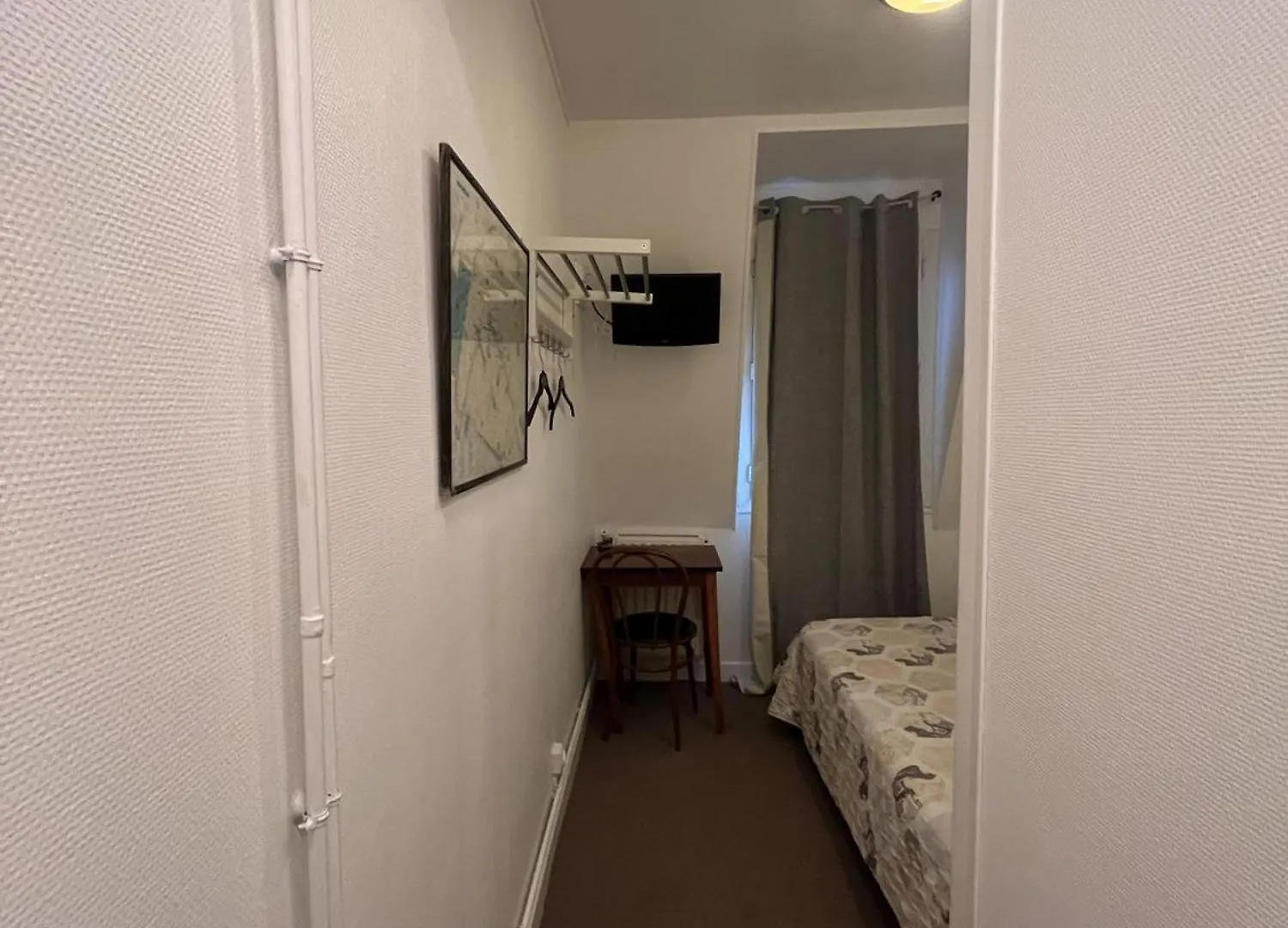 Ideal Hotel 3*
