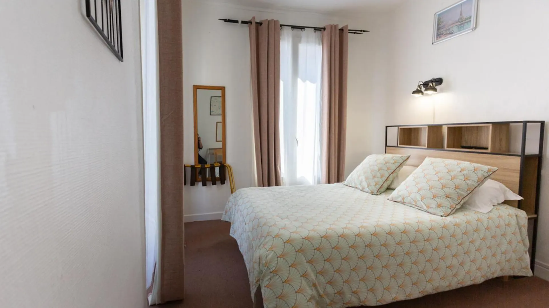 Ideal Hotel Paris
