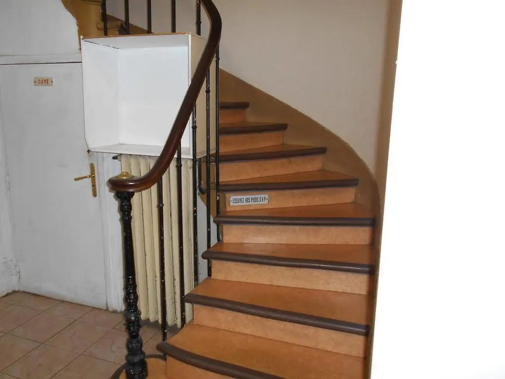Ideal Design 3* Paris